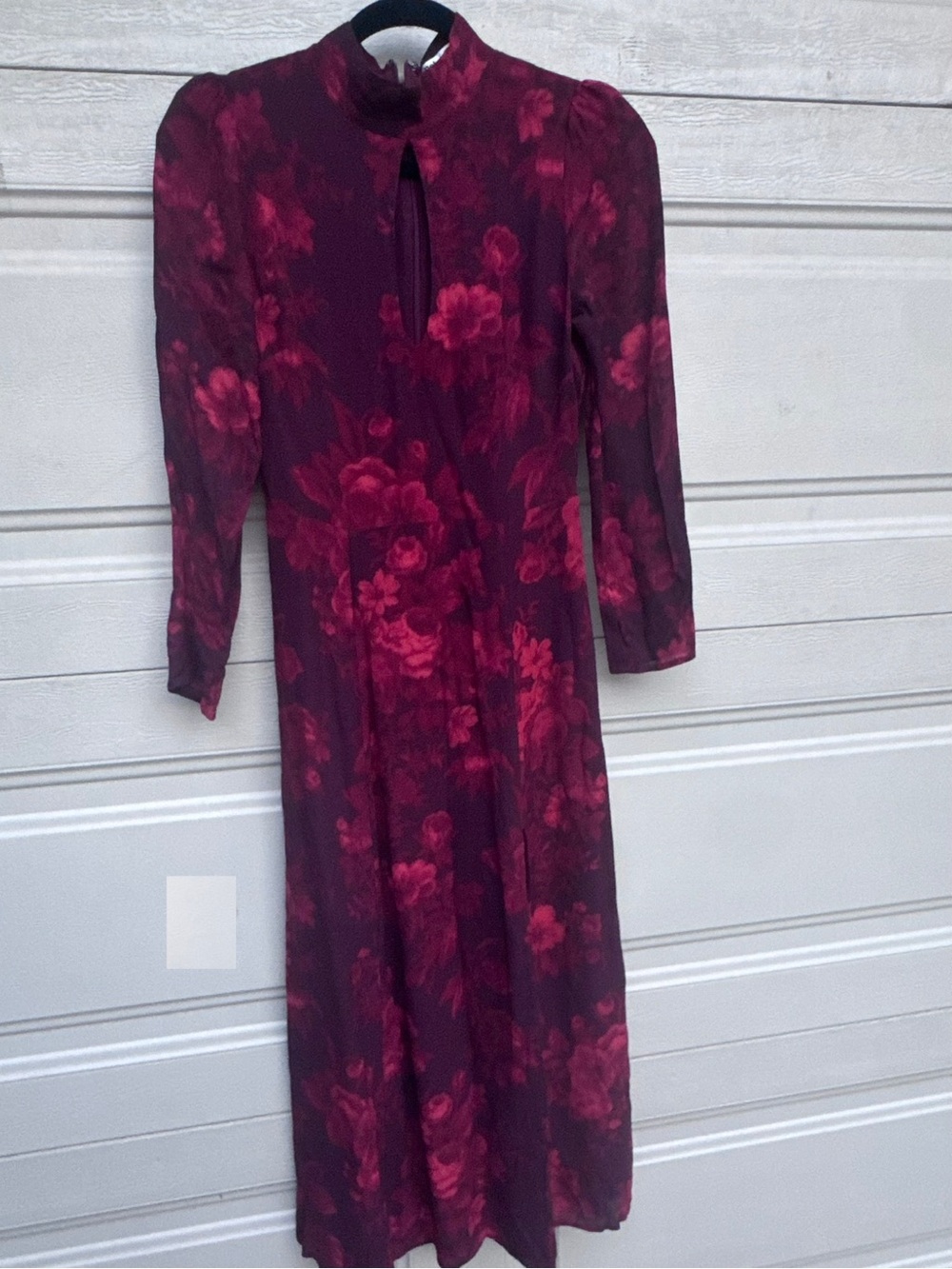 STUNNING Reformation Burgundy Floral Maxi Dress with Keyhole - Picture 3 of 7
